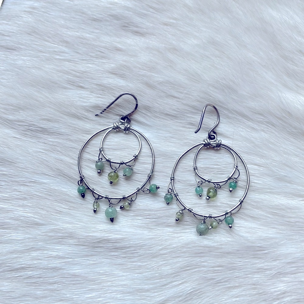 Beautiful dangle beaded earrings Jade and Peridot